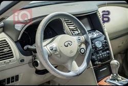 إنفينيتي QX70